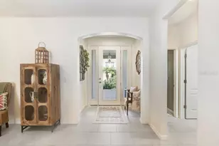 2807 Oriole Dr, Sarasota, FL 34243 - Photo 3