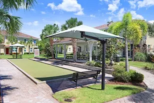 2807 Oriole Dr, Sarasota, FL 34243 - Photo 59