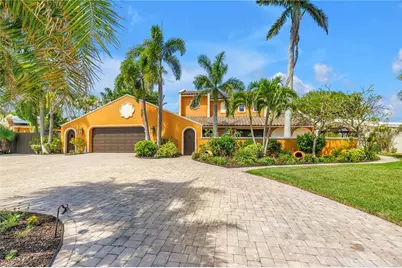 3945 Poinsettia Drive, Saint Pete Beach, FL 33706 - Photo 3