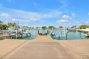 3945 Poinsettia Dr, Saint Pete Beach, FL 33706 - Photo 85