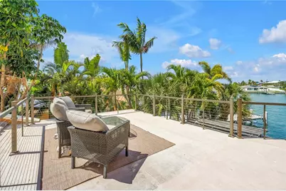 3945 Poinsettia Drive, Saint Pete Beach, FL 33706 - Photo 11