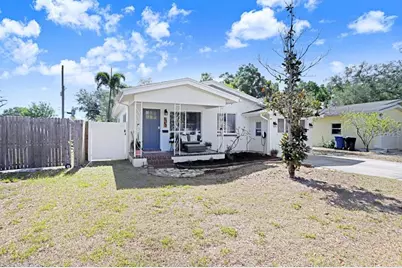 5347 10th Street N, Saint Petersburg, FL 33703 - Photo 1