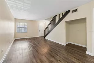4839 McElroy, Tampa, FL 33611 - Photo 5