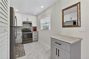 19029 US Hwy 19 N, Clearwater, FL 33764 - Photo 9