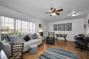 2043 Denmark St, Clearwater, FL 33763 - Photo 5