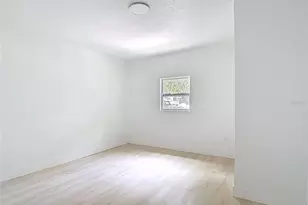 9219 N 13th St, Tampa, FL 33612 - Photo 13