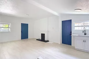 9219 N 13th St, Tampa, FL 33612 - Photo 11