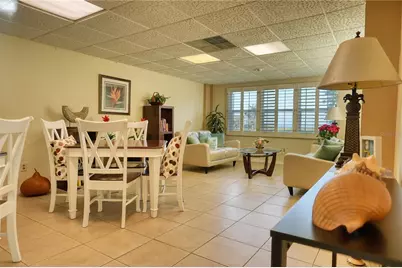 1100 N Shore Drive NE #505, Saint Petersburg, FL 33701 - Photo 5