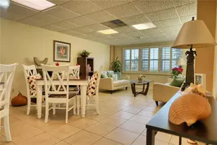 1100 N Shore Dr NE, Saint Petersburg, FL 33701 - Photo 5