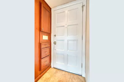 1100 N Shore Drive NE #505, Saint Petersburg, FL 33701 - Photo 9