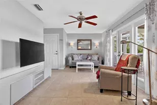 4754 Cobia Dr SE, Saint Petersburg, FL 33705 - Photo 9