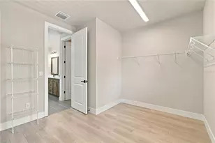 814 W Orient St, Tampa, FL 33603 - Photo 25