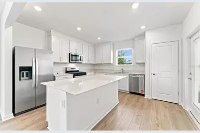 9147 Newmons Place, Wildwood, FL 34785 - Photo 3