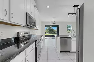 12317 Bay Estuary Bend, Riverview, FL 33579 - Photo 11