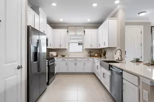 3896 Immacolata Wy, Wesley Chapel, FL 33543 - Photo 15