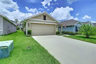 7737 Sail Clover Ln, Zephyrhills, FL 33540 - Photo 7