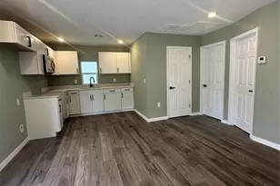 2417 Tanglewood St, Lakeland, FL 33801 - Photo 17
