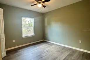 2417 Tanglewood St, Lakeland, FL 33801 - Photo 7