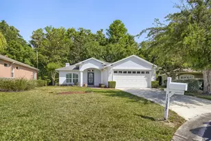 11337 Clear Oak Cir, New Port Richey, FL 34654 - Photo 1
