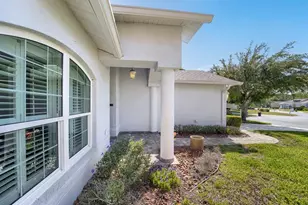 11337 Clear Oak Cir, New Port Richey, FL 34654 - Photo 5