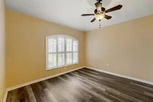 11337 Clear Oak Cir, New Port Richey, FL 34654 - Photo 21