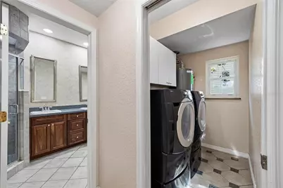 3311 W Hawthorne Road, Tampa, FL 33611 - Photo 29