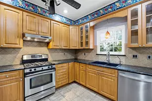 3311 W Hawthorne Rd, Tampa, FL 33611 - Photo 35