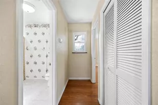 3311 W Hawthorne Rd, Tampa, FL 33611 - Photo 27