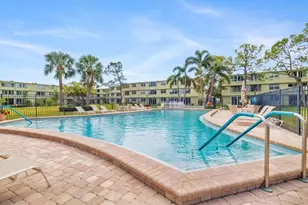 4885 1st St NE, Saint Petersburg, FL 33703 - Photo 35