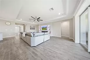7121 Bradbury Cir, Wesley Chapel, FL 33545 - Photo 15