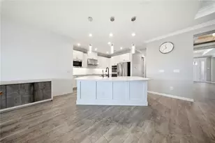 7121 Bradbury Cir, Wesley Chapel, FL 33545 - Photo 19