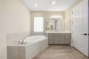 7121 Bradbury Cir, Wesley Chapel, FL 33545 - Photo 39