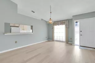 2023 Nash Dr, Clearwater, FL 33763 - Photo 3