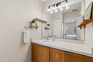 2510 Edgewater Falls Dr, Brandon, FL 33511 - Photo 31