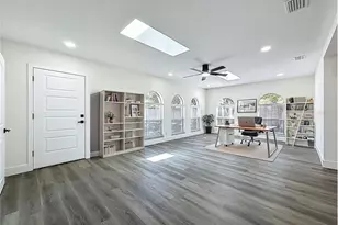 2463 68th Ave S, Saint Petersburg, FL 33712 - Photo 17