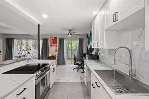 6322 Treetop Cir, Temple Terrace, FL 33617 - Photo 11