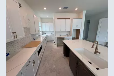 7249 Meadowshade Court, Sarasota, FL 34241 - Photo 5