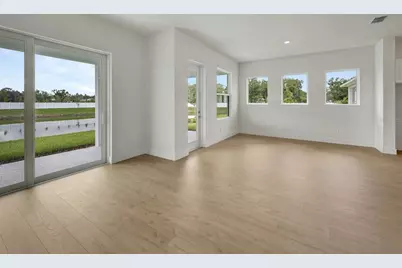 7249 Meadowshade Court, Sarasota, FL 34241 - Photo 9