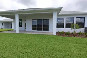 7249 Meadowshade Ct, Sarasota, FL 34241 - Photo 15