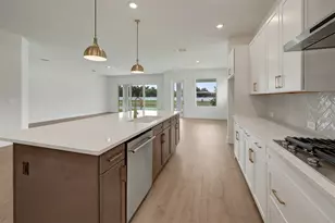 7249 Meadowshade Ct, Sarasota, FL 34241 - Photo 5