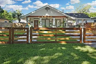 9310 N 18th St, Tampa, FL 33612 - Photo 1