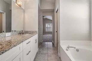 2315 Lyncrest Ct, Valrico, FL 33596 - Photo 23