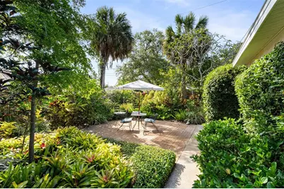 762 23rd Avenue N, Saint Petersburg, FL 33704 - Photo 29
