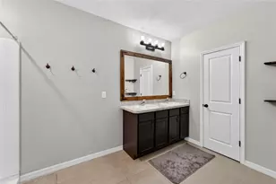 11176 Leland Groves Dr, Riverview, FL 33579 - Photo 35