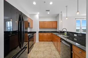 628 Cleveland St, Clearwater, FL 33755 - Photo 17