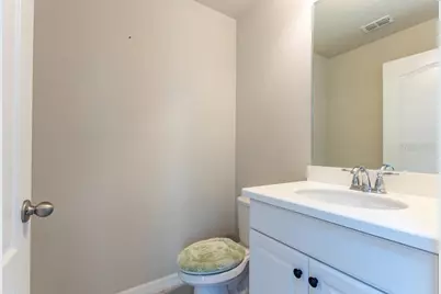 5912 Village Center Drive, Lithia, FL 33547 - Photo 51