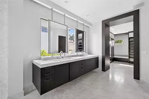 460 Coffee Pot Riviera NE, Saint Petersburg, FL 33704 - Photo 39
