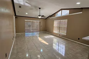 6053 Gentle Ben Cir, Wesley Chapel, FL 33544 - Photo 9