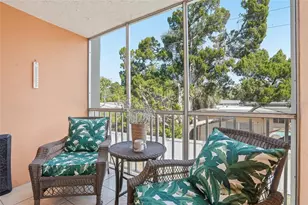 952 Virginia St, Dunedin, FL 34698 - Photo 3