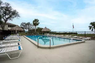404 Windrush Bay Dr, Tarpon Springs, FL 34689 - Photo 35